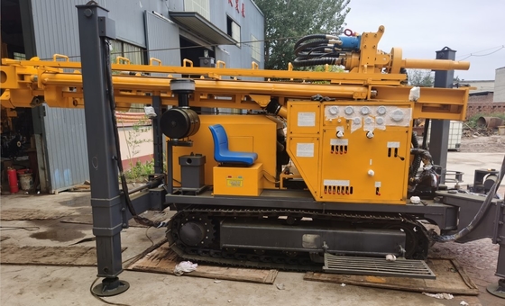 GL350S πλήρως υδραυλικές τοποθετημένες διαδρομή μηχανές εγκαταστάσεων γεώτρησης τρυπανιών γεωτρήσεων για 350m που τρυπούν με τρυπάνι