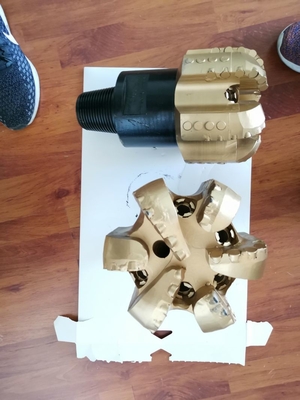 Τρυπάνια 8&quot; 5 Wings Pdc Core για διάτρηση και εξόρυξη πετρελαίου και αερίου