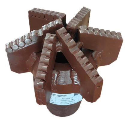 225 mm Drag Pdc Drill Bit 5 λεπίδες για την τρύπα πηγή νερού