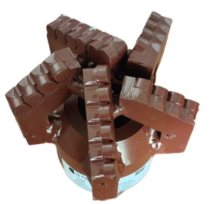 225 mm Drag Pdc Drill Bit 5 λεπίδες για την τρύπα πηγή νερού
