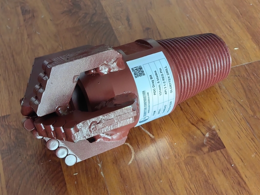 5 Φτερά Πτώμα Πρόσωπο 3 7/8'-18' Carbide Drag Bit με API Reg Pin