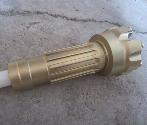 Παγκόσμια αγορά DTH Hammer Bit όλων των μεγεθών με τύπους στελεχών QL για γεωτρήσεις πετρώματος